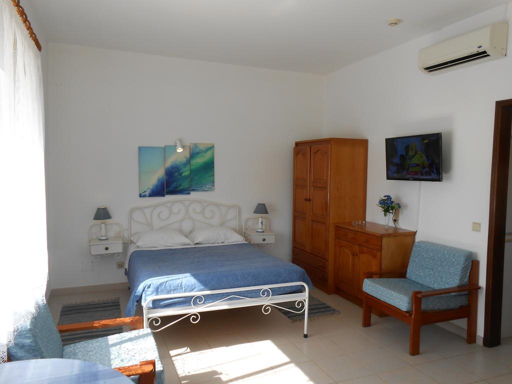 Dona Ana Garden Hotel Lagos Room photo