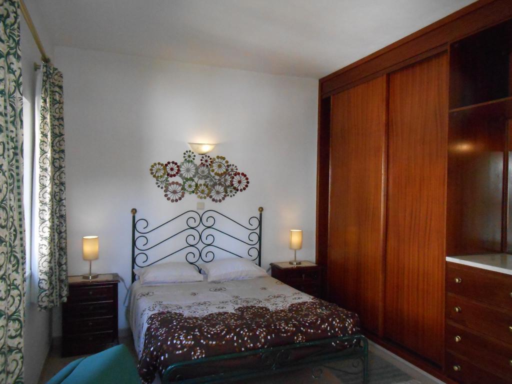 Dona Ana Garden Hotel Lagos Room photo